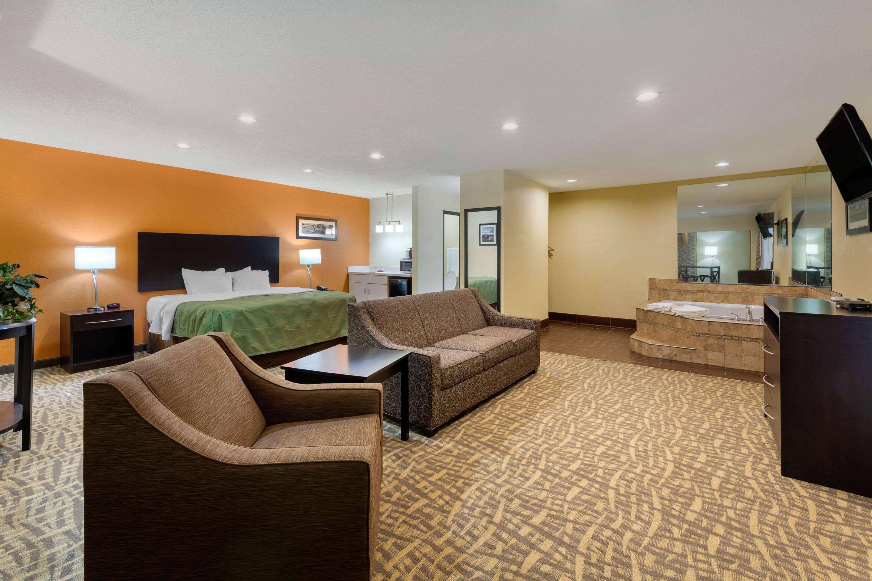 Quality Inn